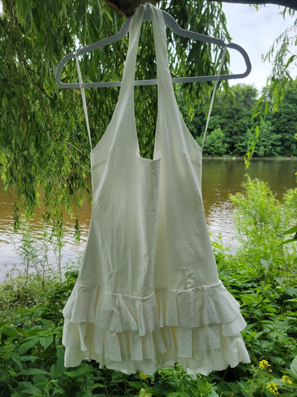 Gorgeous Zara white halter style dress with tiered/ruffled skirt. Y2k - Picture 6 of 16
